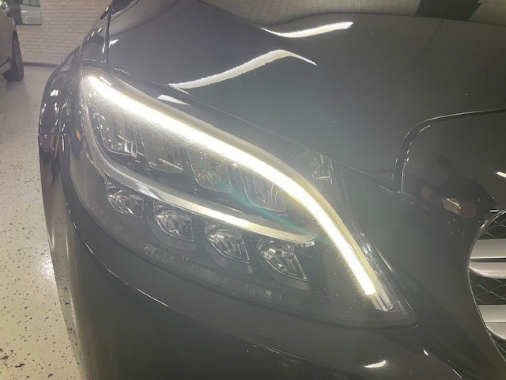 MERCEDES-BENZ-C-KLASSE-180 CDI Automaat Sport Navigatie ECC Airco PDC Camera LED