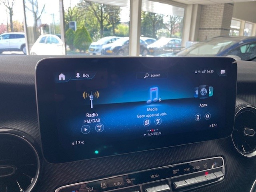 MERCEDES-BENZ-V-KLASSE-250D Dubbel Cabine Lang Avantgarde Automaat BomVol