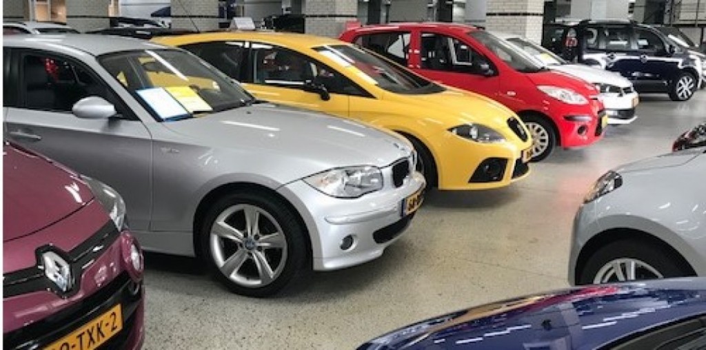 MERCEDES-BENZ-V-KLASSE-250D Dubbel Cabine Lang Avantgarde Automaat BomVol