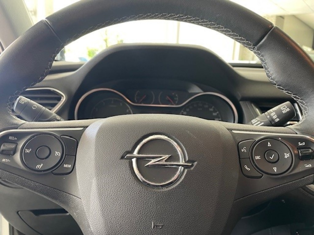 OPEL-GRANDLAND X-1.2 Turbo Inno. NAVI / AIRCO ECC / CAMERA / CRUISE / LED