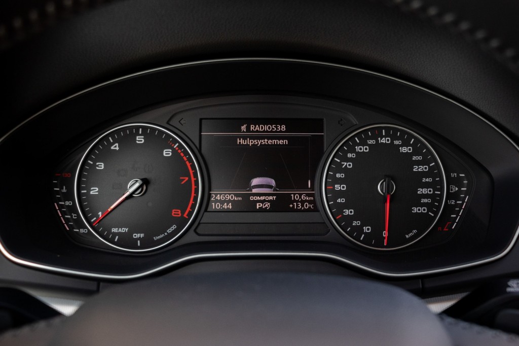 AUDI-Q5-2.0 TFSI, Quattro, S-tronic, 24.690 km!