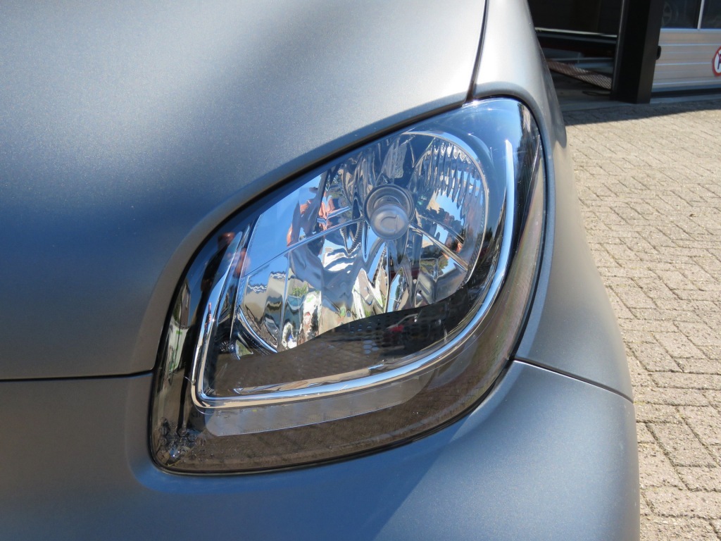 SMART-FORTWO-EQ Comfort / 160KM NEDC / Matt / Stoelverw. / FABRIEKS garantie