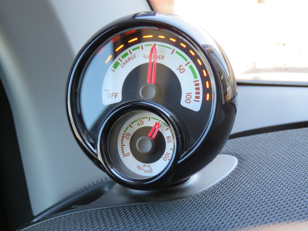 SMART-FORTWO-EQ Comfort / 160KM NEDC / Matt / Stoelverw. / FABRIEKS garantie