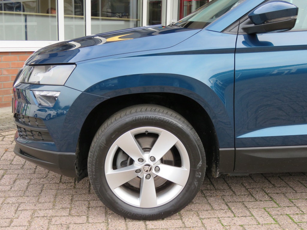SKODA-KAROQ-1.0 TSI 115PK DSG-Aut. Ambition / Camera / Weg.klap haak / Elec