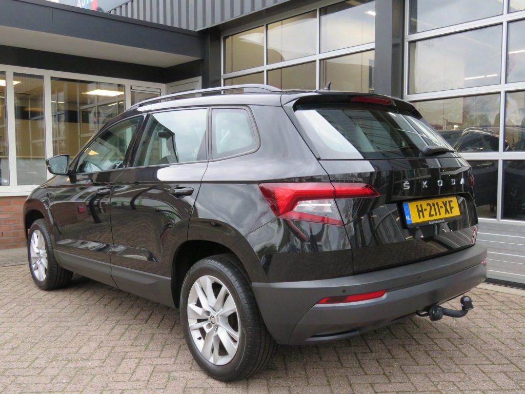 SKODA-KAROQ-1.5 TSI 150PK DSG-aut. ACT Style / Trekhaak / Navi / BOVAG garan