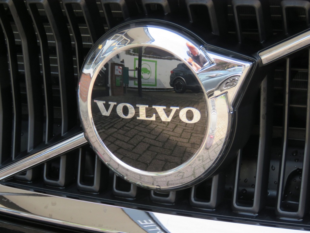 VOLVO-V60-2.0 B3 163pk Aut. Core / Camera / Stoel-stuurverw. / Elec.klep /
