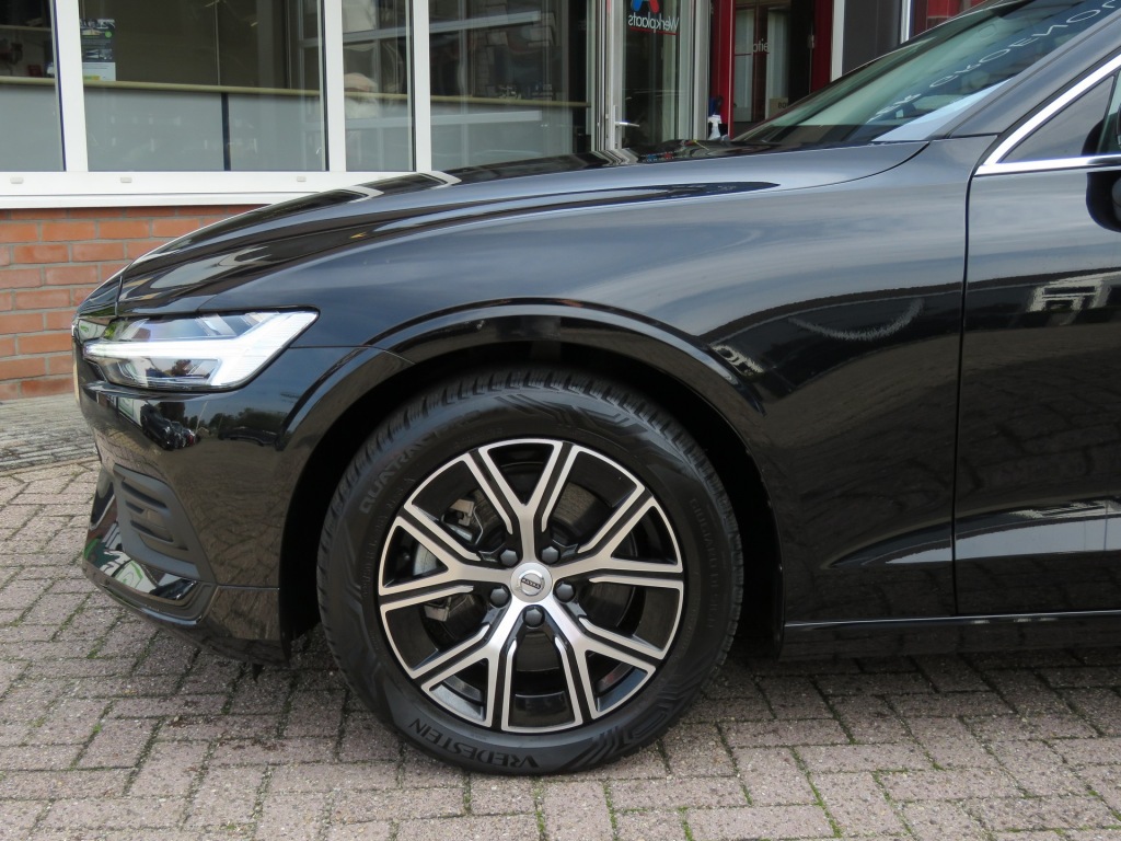 VOLVO-V60-2.0 B3 163pk Aut. Core / Camera / Stoel-stuurverw. / Elec.klep /