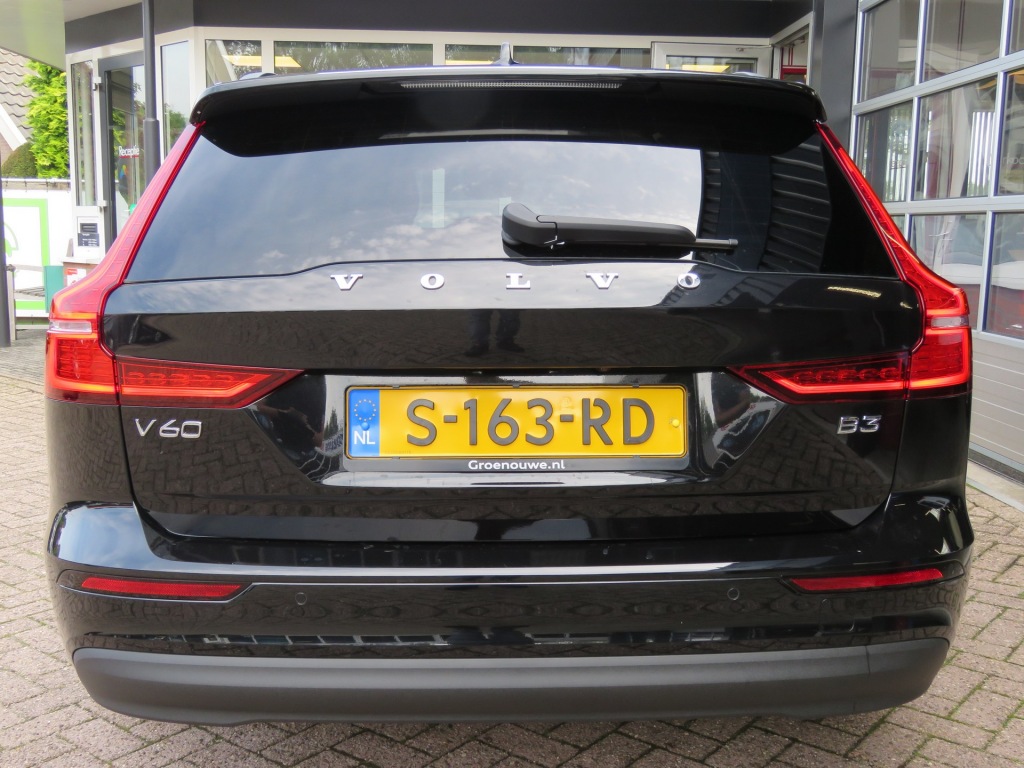 VOLVO-V60-2.0 B3 163pk Aut. Core / Camera / Stoel-stuurverw. / Elec.klep /