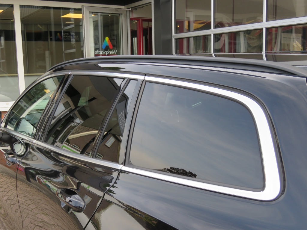 VOLVO-V60-2.0 B3 163pk Aut. Core / Camera / Stoel-stuurverw. / Elec.klep /
