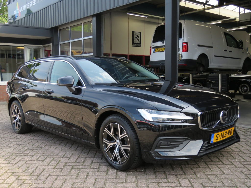 VOLVO-V60-2.0 B3 163pk Aut. Core / Camera / Stoel-stuurverw. / Elec.klep /
