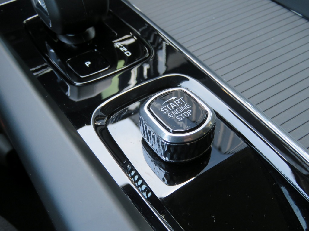 VOLVO-V60-2.0 B3 163pk Aut. Core / Camera / Stoel-stuurverw. / Elec.klep /