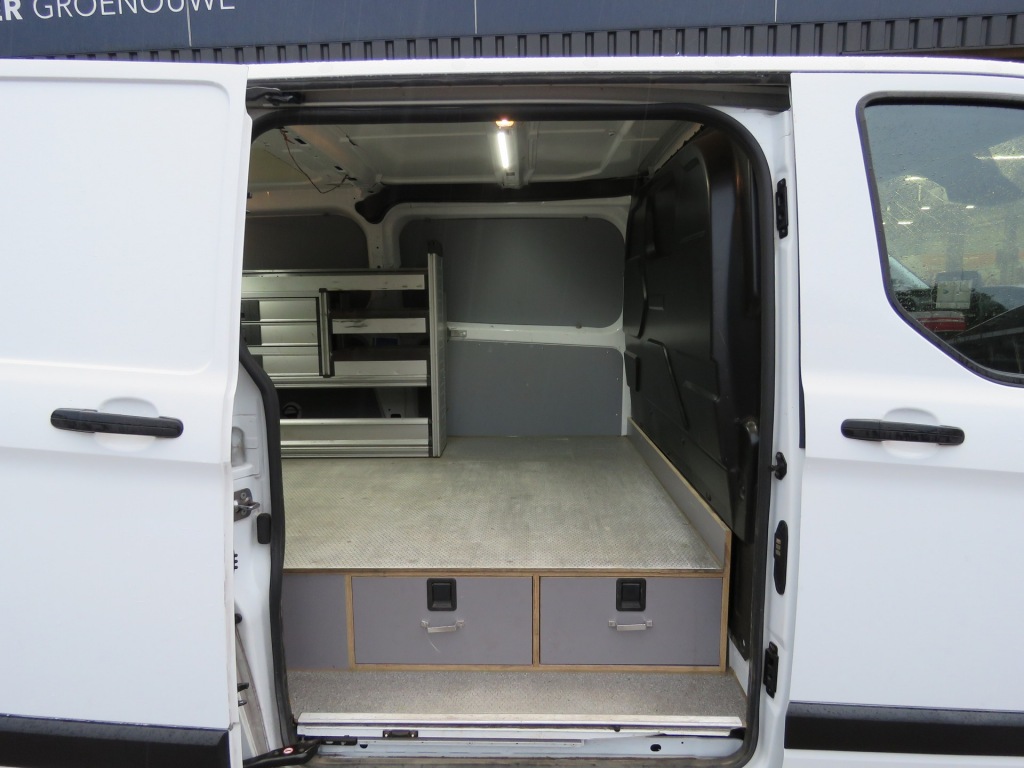 FORD-TRANSIT CUSTOM-280 2.0 TDCI L1H1 Trend / Camera / Inrichting / Trekhaak