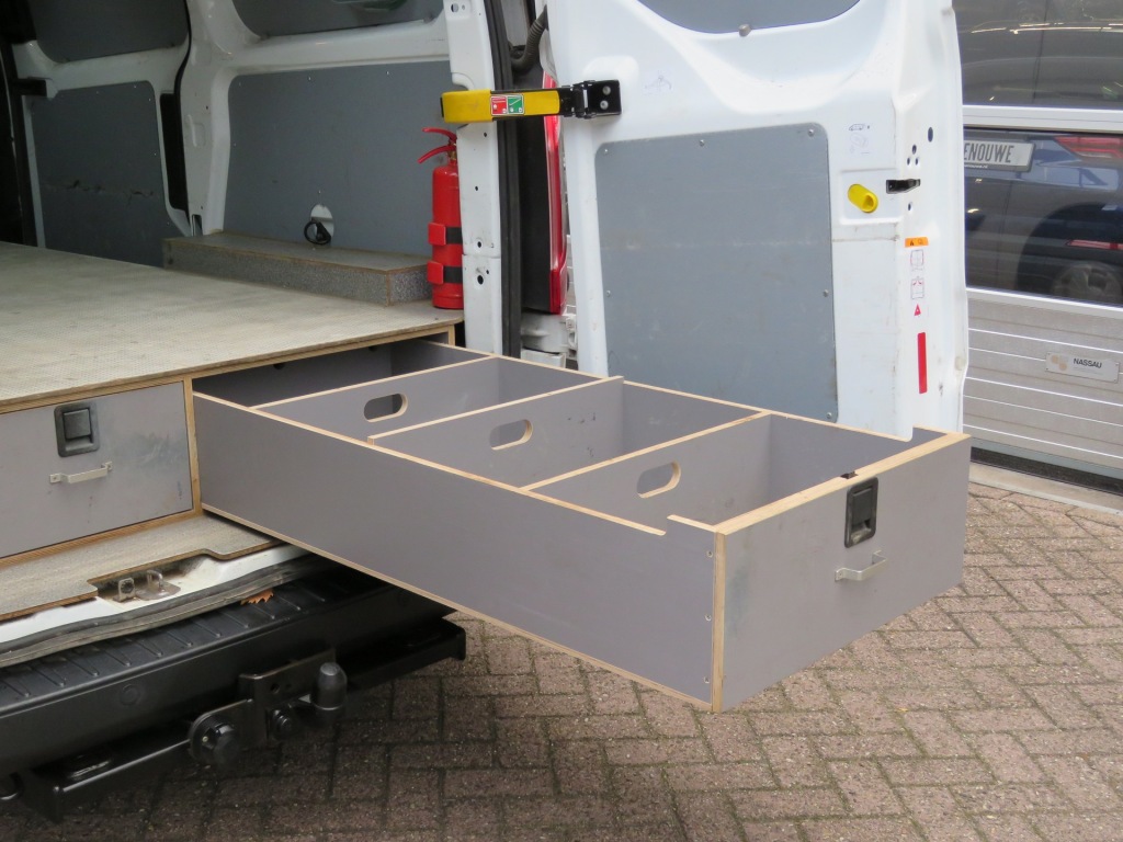 FORD-TRANSIT CUSTOM-280 2.0 TDCI L1H1 Trend / Camera / Inrichting / Trekhaak