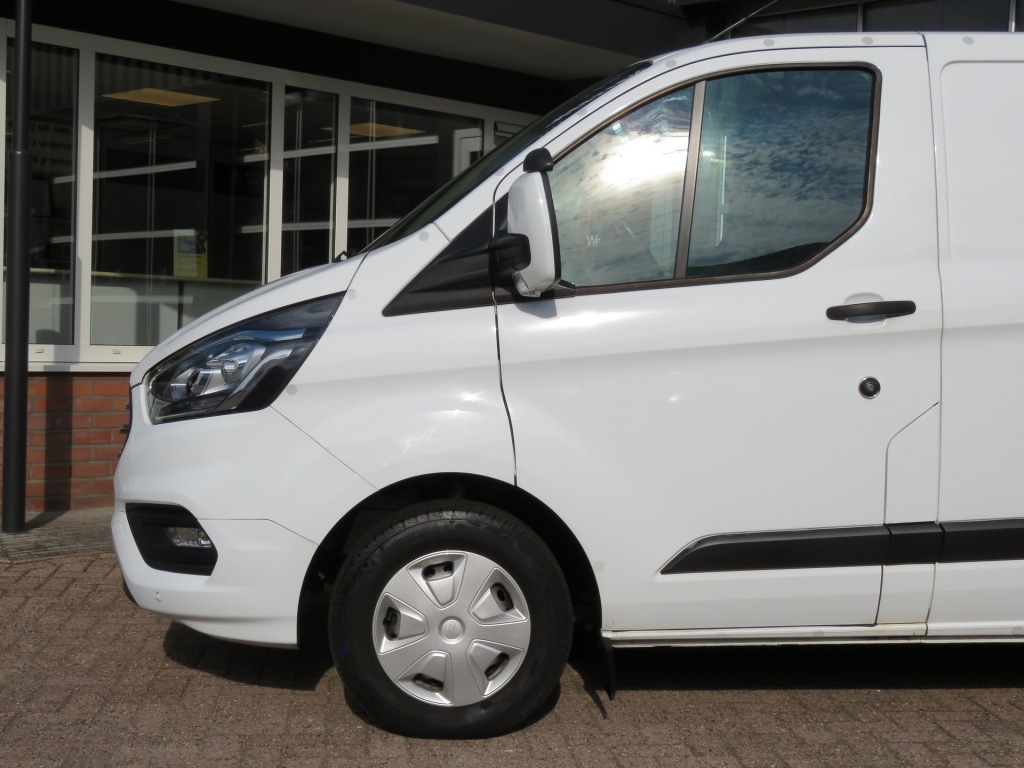 FORD-TRANSIT CUSTOM-280 2.0 TDCI L1H1 Trend / Camera / Inrichting / Trekhaak