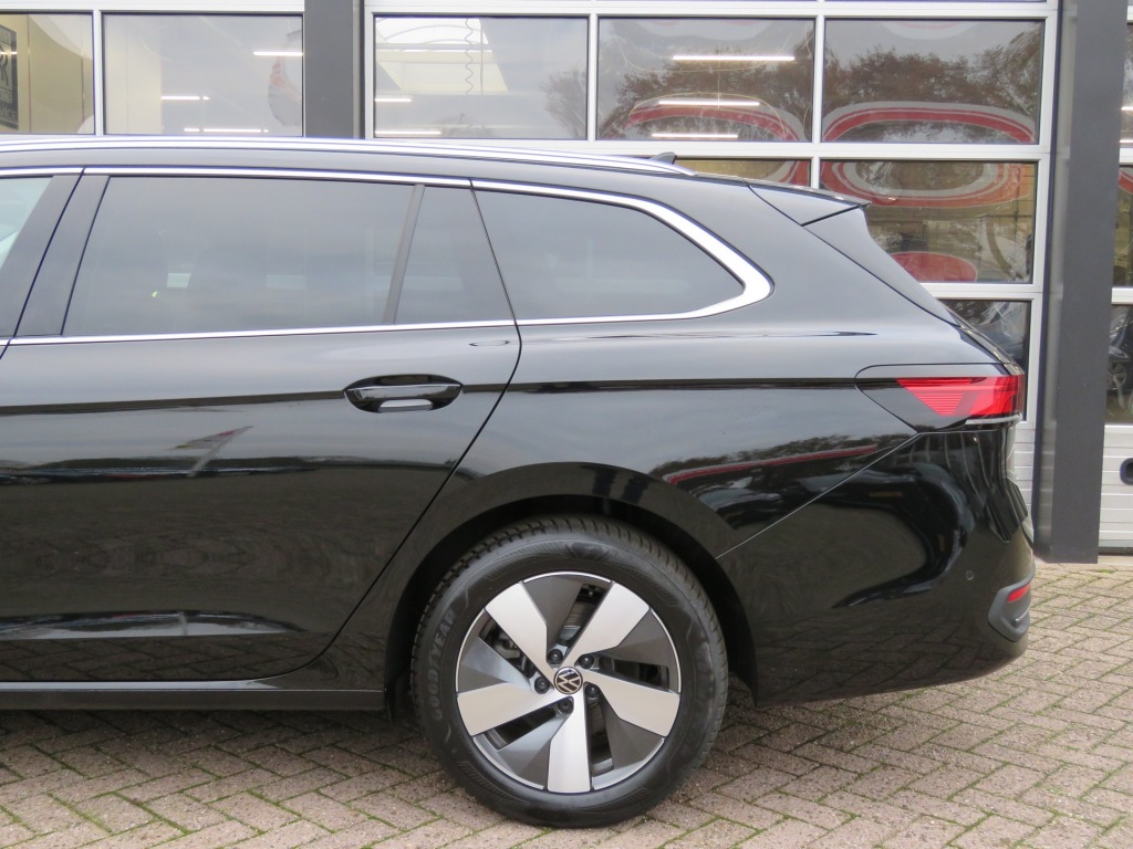 VOLKSWAGEN-PASSAT-Variant 1.5 eTSI Aut. Elegance Business / 360 Camera / Wegklap.h