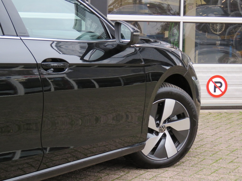 VOLKSWAGEN-PASSAT-Variant 1.5 eTSI Aut. Elegance Business / 360 Camera / Wegklap.h