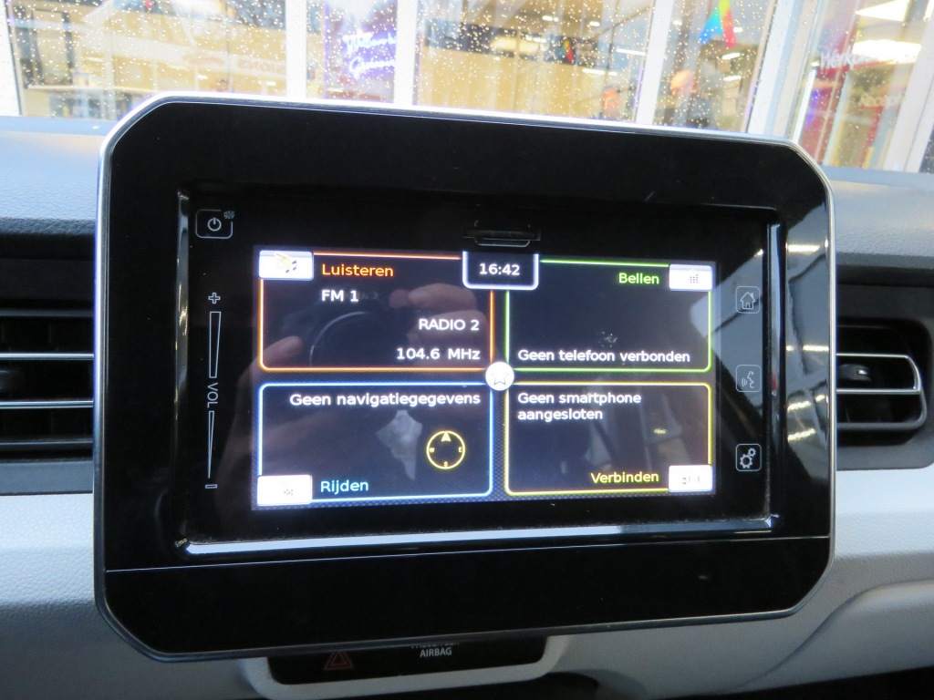SUZUKI-IGNIS-1.2 Select / Camera / Trekhaak / BOVAG garantie