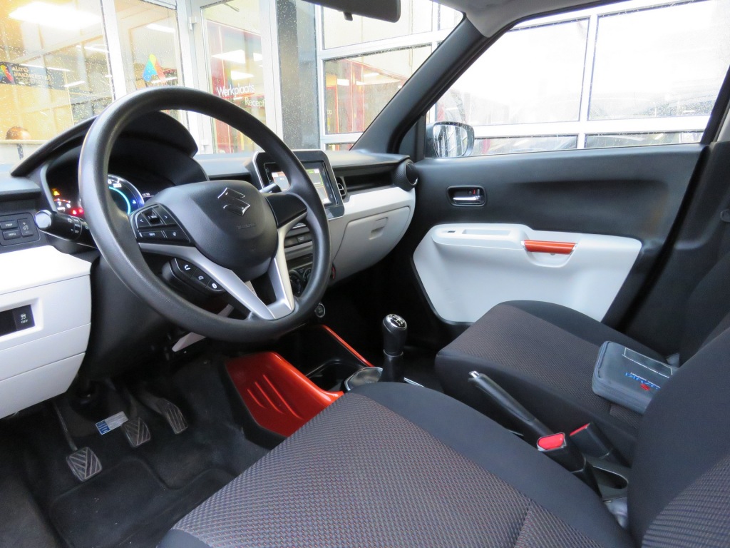 SUZUKI-IGNIS-1.2 Select / Camera / Trekhaak / BOVAG garantie