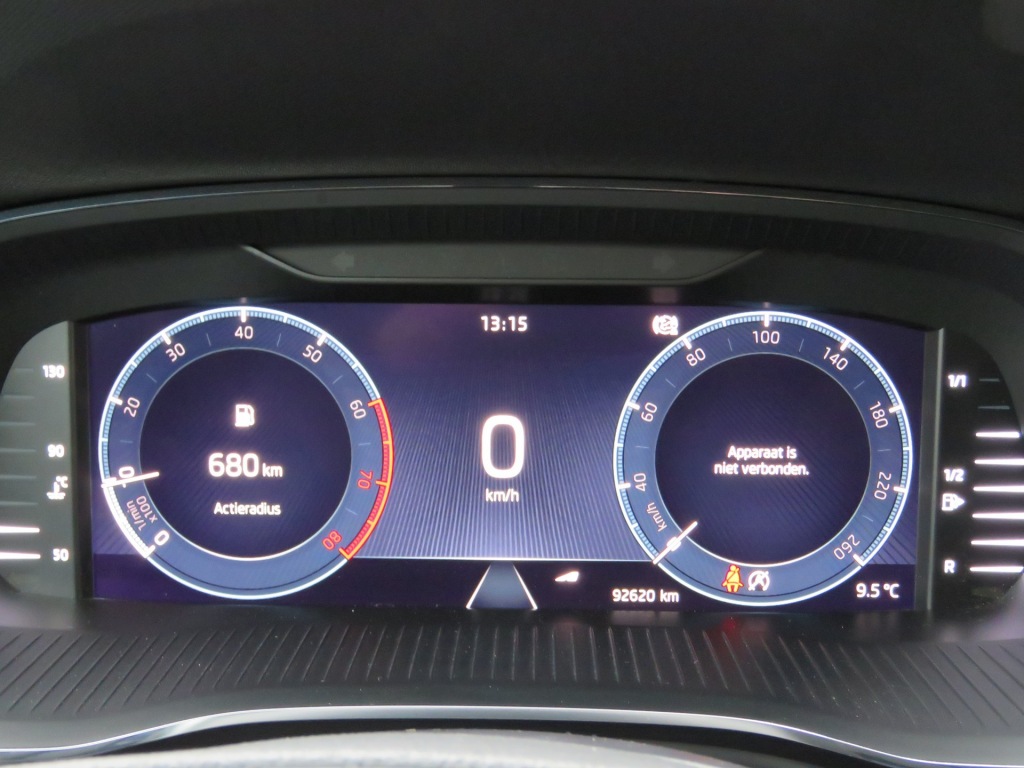 SKODA-OCTAVIA-Combi 1.0 TSI 110PK Business Edition / Elec.klep / Navi / Trekha