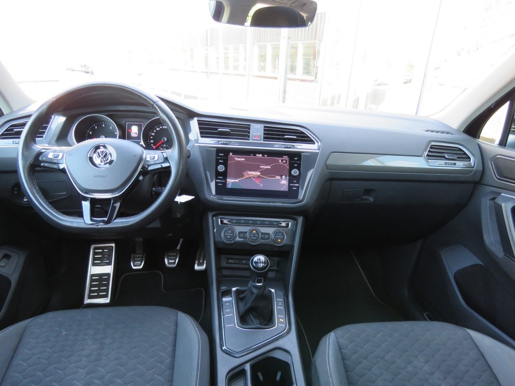VOLKSWAGEN-TIGUAN-1.4 TSI 150pk ACT CL BNS JOIN / Pano / BOVAG garantie