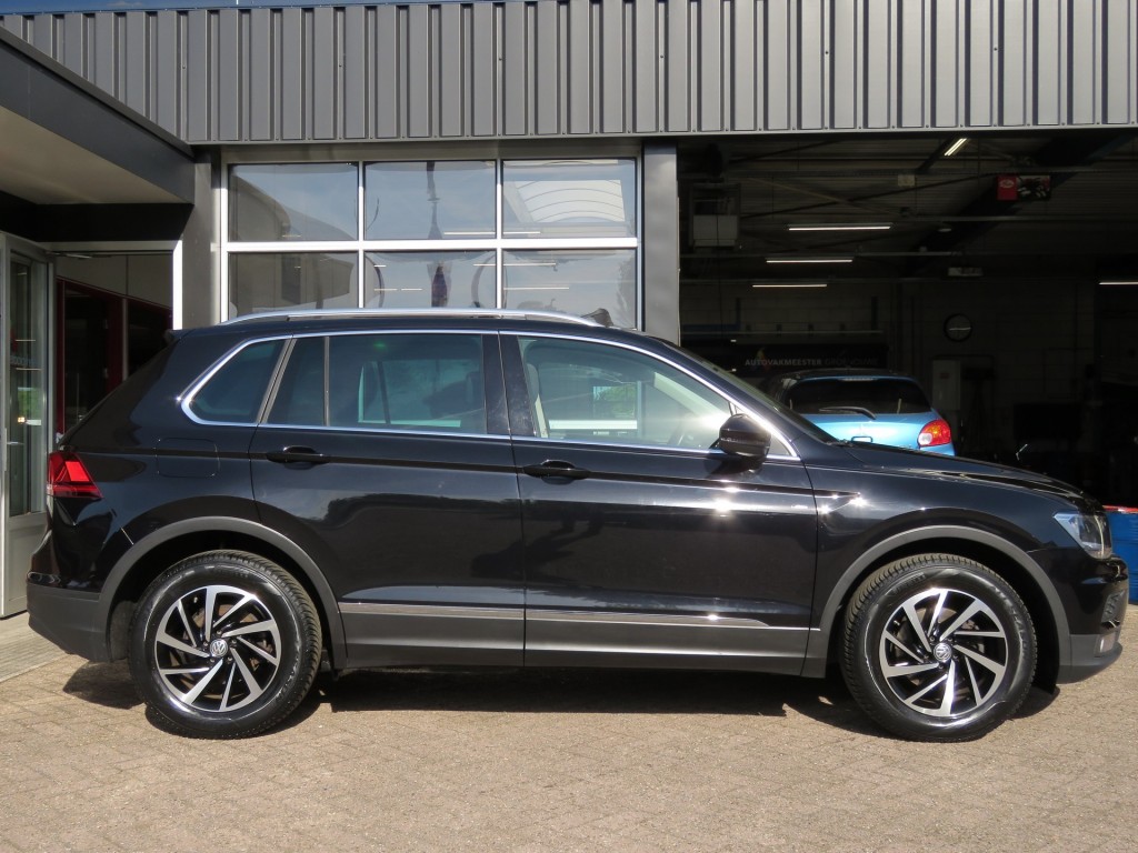 VOLKSWAGEN-TIGUAN-1.4 TSI 150pk ACT CL BNS JOIN / Pano / BOVAG garantie