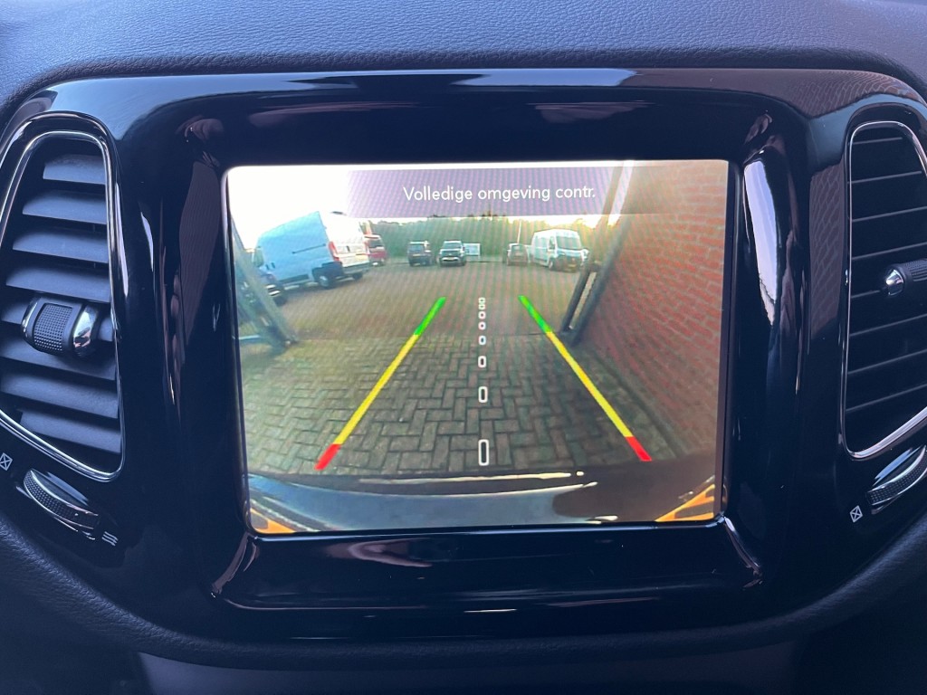 JEEP-COMPASS-1.3T LIMITED NAVI CRUISE CLIMA PDC CAMERA