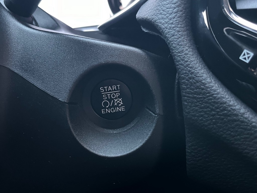 JEEP-COMPASS-1.3T LIMITED NAVI CRUISE CLIMA PDC CAMERA