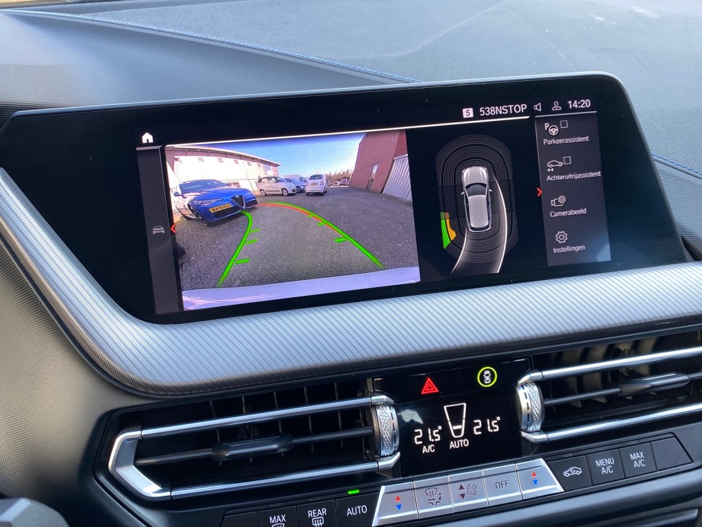 BMW-1-SERIE-118I EXECUTIVE ED. M-SPORTPAKKET NAV CRUISE CARPLAY CAMERA AMBIA