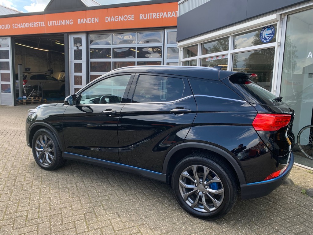 MG-ZS-SERES 3 52KWH 3 FASE CCS