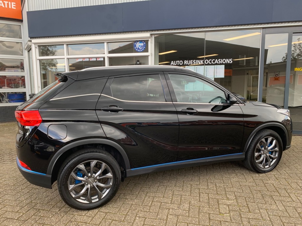 MG-ZS-SERES 3 52KWH 3 FASE CCS