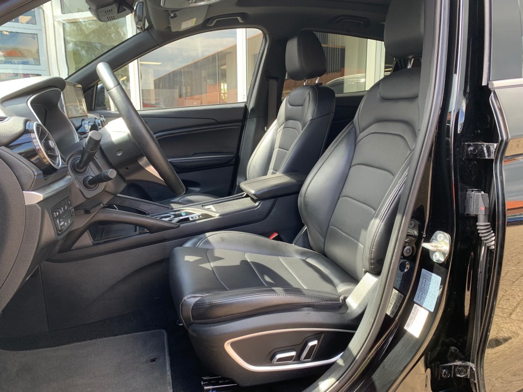 MG-ZS-SERES 3 52KWH 3 FASE CCS