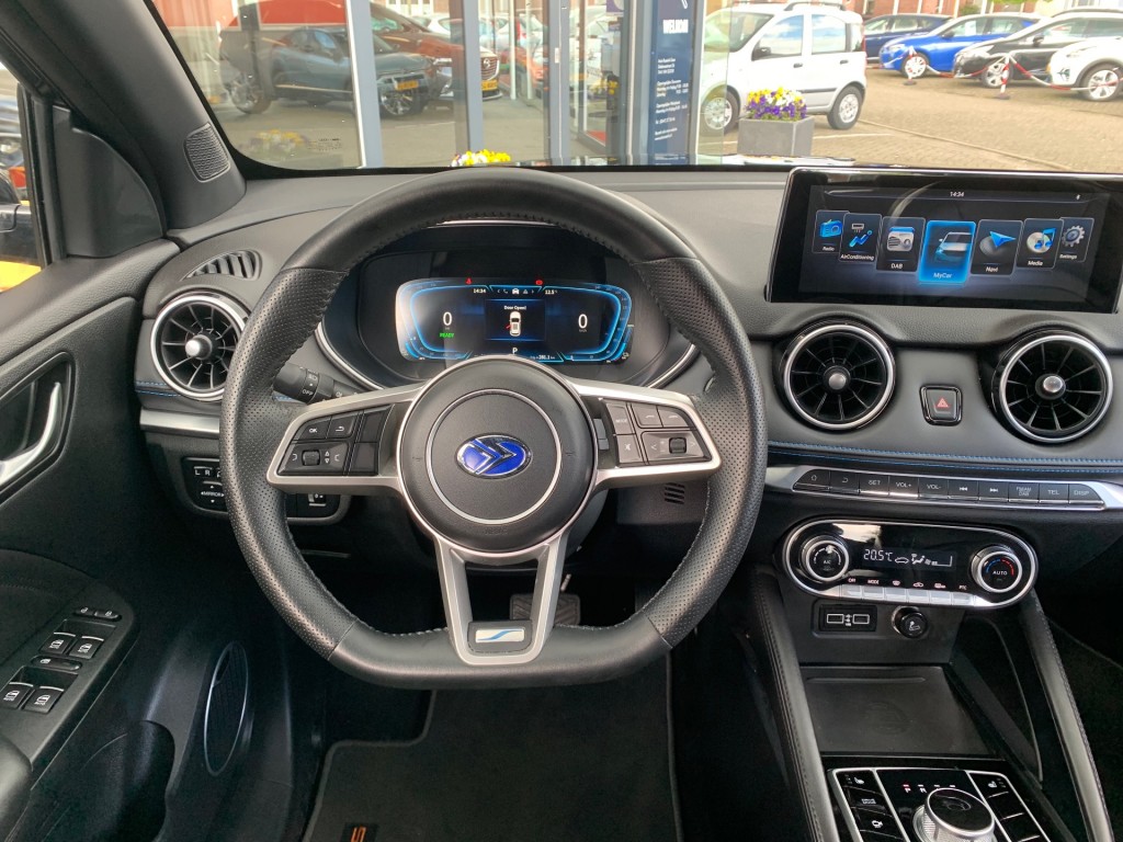 MG-ZS-SERES 3 52KWH 3 FASE CCS
