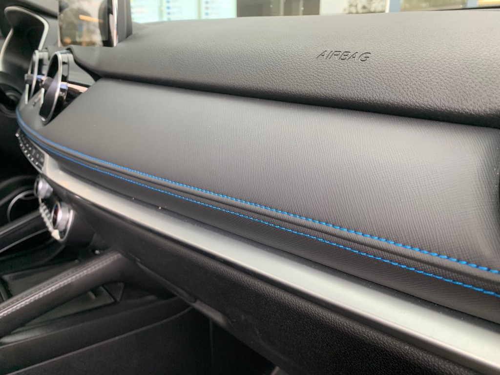 MG-ZS-SERES 3 52KWH 3 FASE CCS