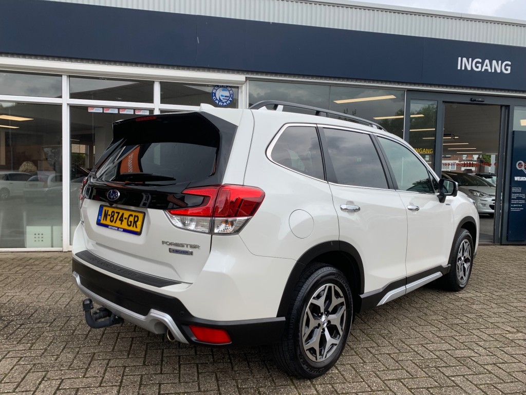 SUBARU-FORESTER-2.0I E-BOXER PREMIUM