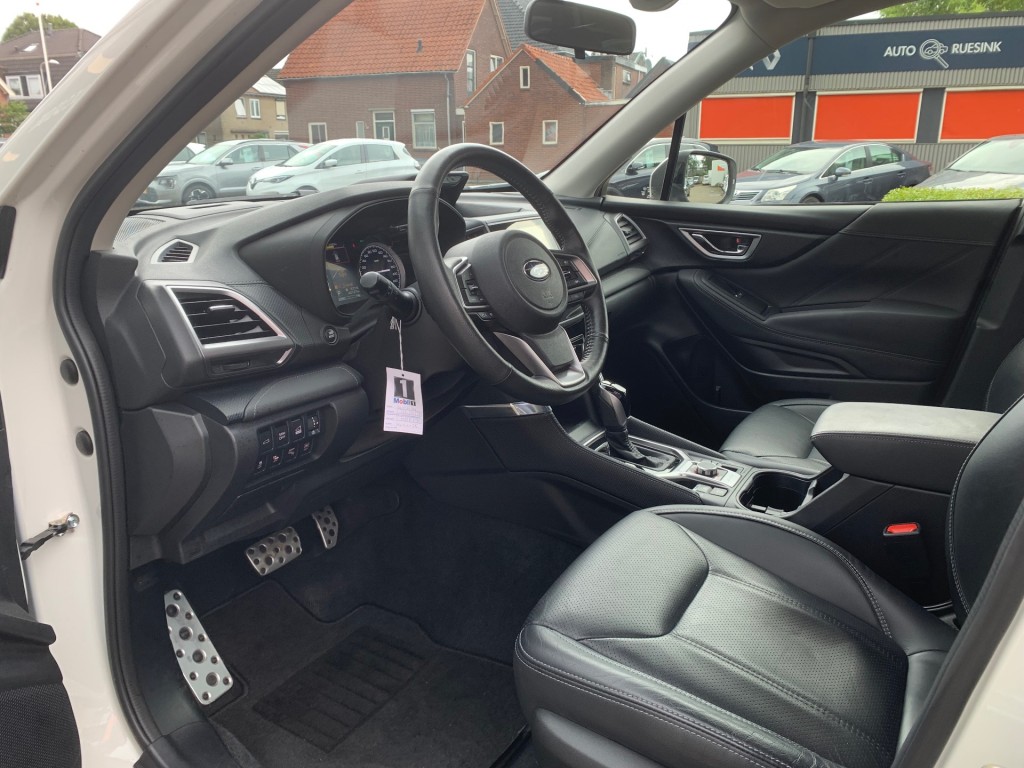 SUBARU-FORESTER-2.0I E-BOXER PREMIUM