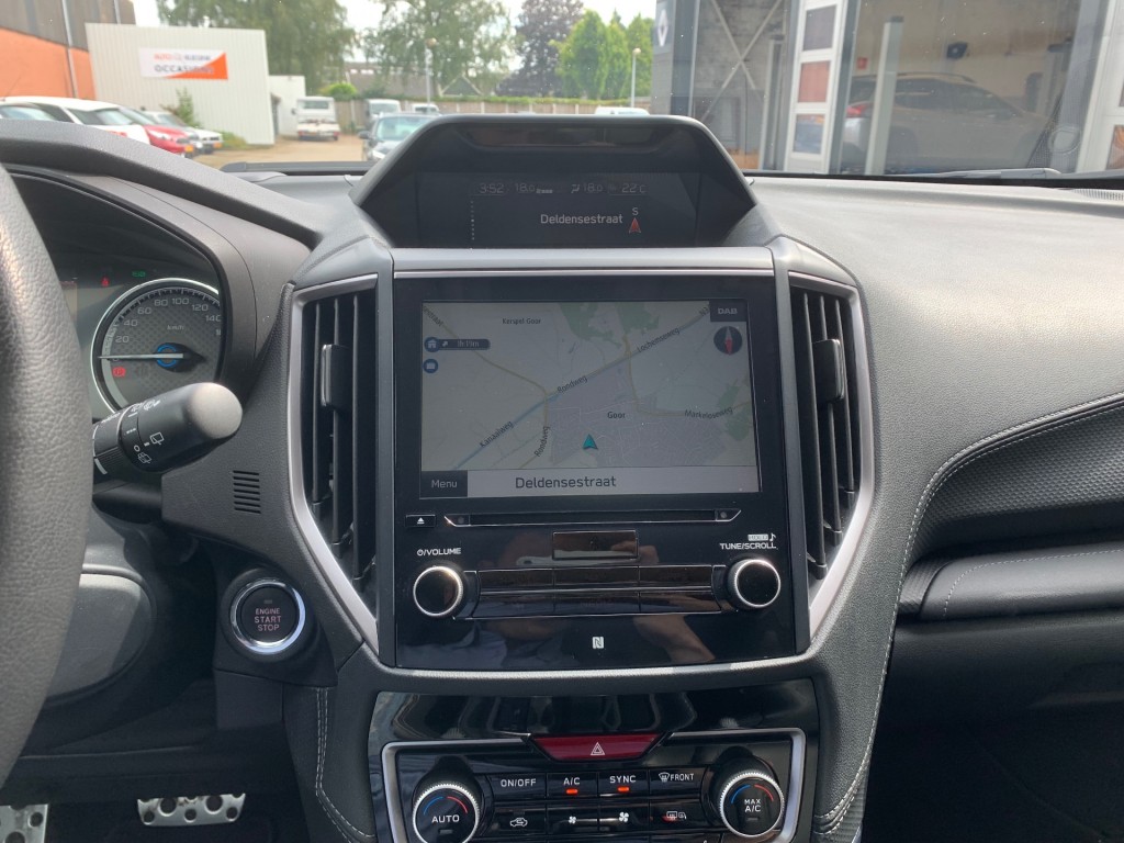 SUBARU-FORESTER-2.0I E-BOXER PREMIUM