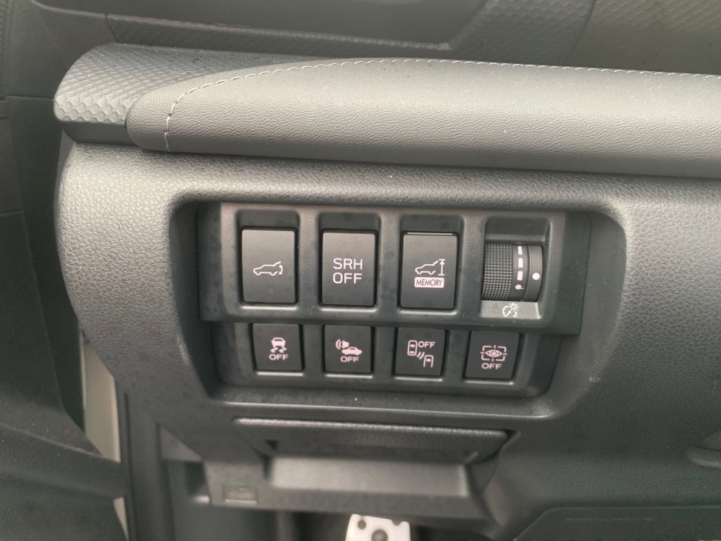 SUBARU-FORESTER-2.0I E-BOXER PREMIUM
