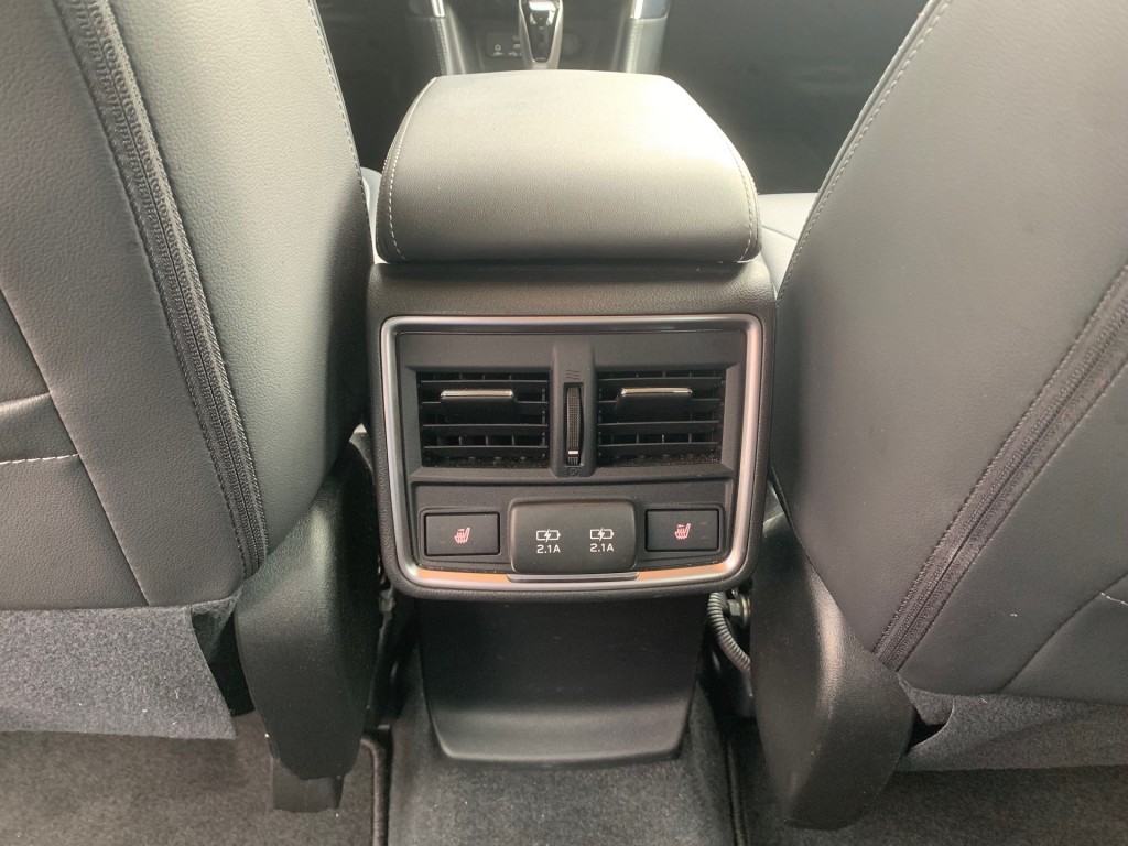 SUBARU-FORESTER-2.0I E-BOXER PREMIUM