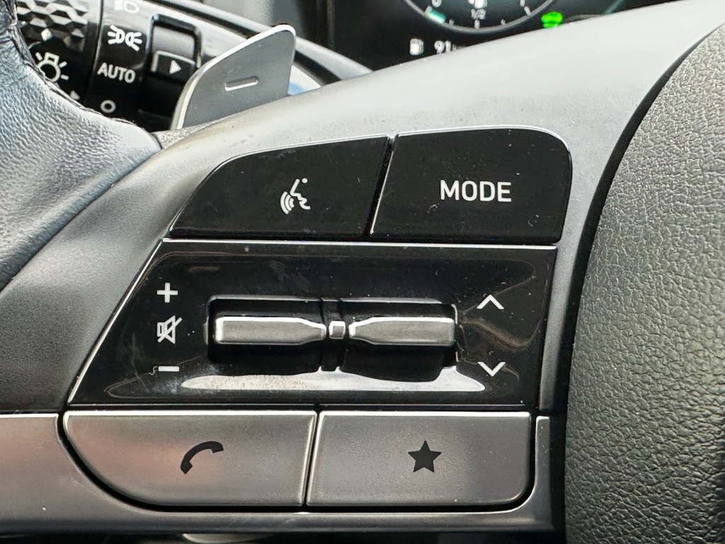 HYUNDAI-TUCSON-1.6 T-GDI PHEV COMF PLUG-IN