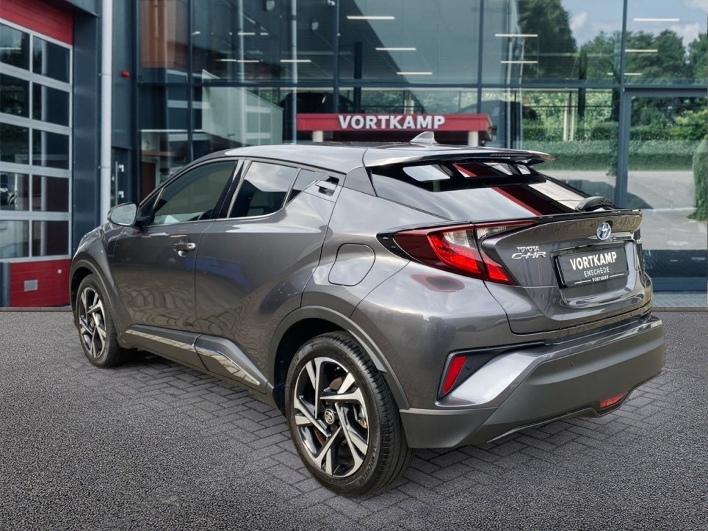 TOYOTA-C-HR-1.8 HYBRID BUSINESS PLUS CAMERA/NAVI/CRUISE