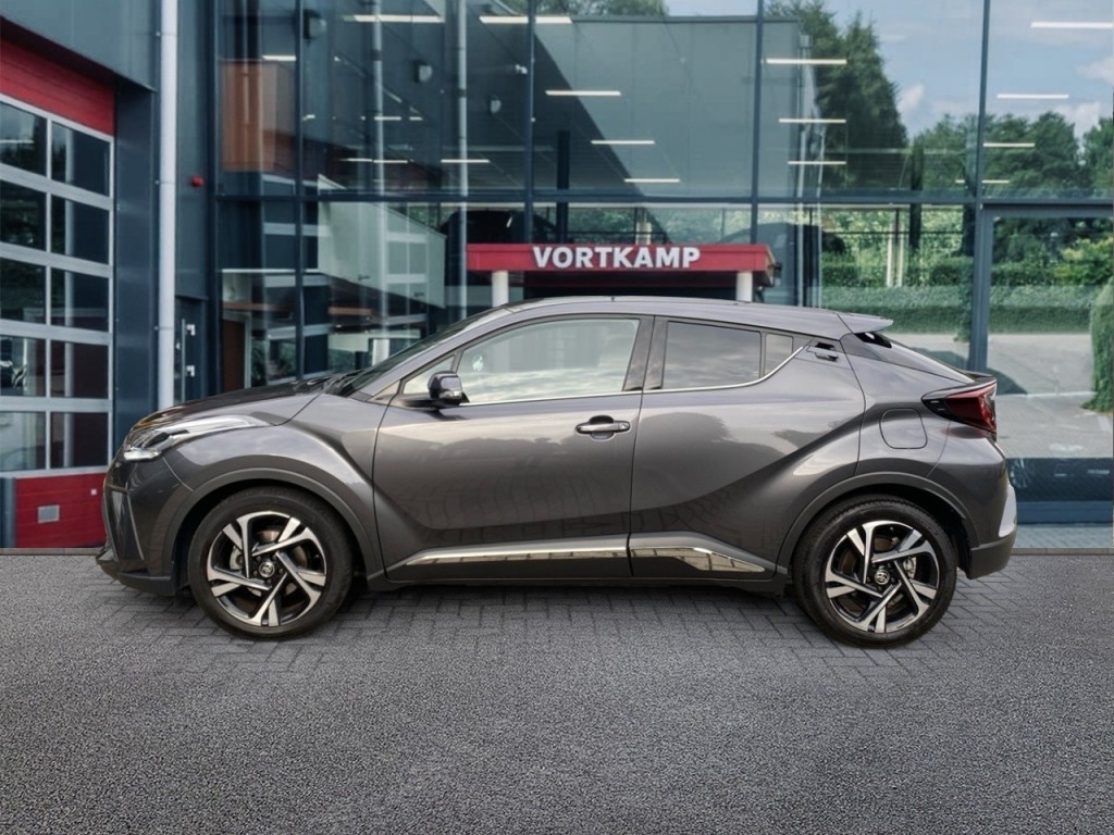 TOYOTA-C-HR-1.8 HYBRID BUSINESS PLUS CAMERA/NAVI/CRUISE