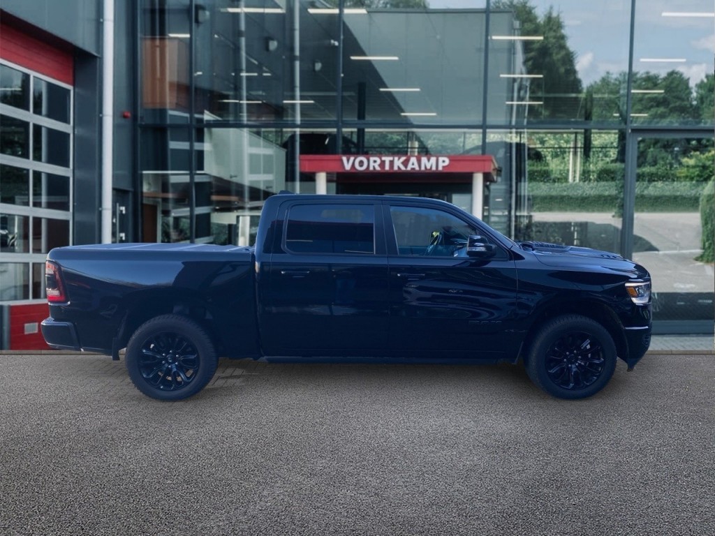 DODGE-RAM-1500 5.7 V8 4x4 Crew Cab Limited PANO-DAK/CAMERA/LEDER/STOELVENT