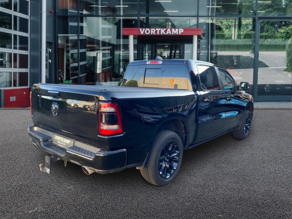 DODGE-RAM-1500 5.7 V8 4x4 Crew Cab Limited PANO-DAK/CAMERA/LEDER/STOELVENT
