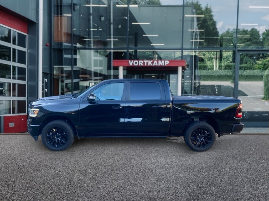 DODGE-RAM-1500 5.7 V8 4x4 Crew Cab Limited PANO-DAK/CAMERA/LEDER/STOELVENT