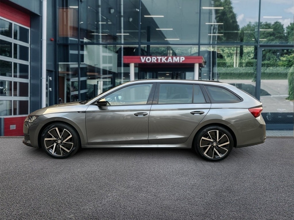 SKODA-OCTAVIA-1.5 TSI MHEV 150PK SPORTLINE TREKHAAK/E-KLEP/CAMERA/ACC/NAVI