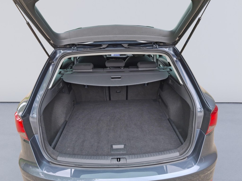 SEAT-LEON-1.0 TSI STYLE ULT.ED