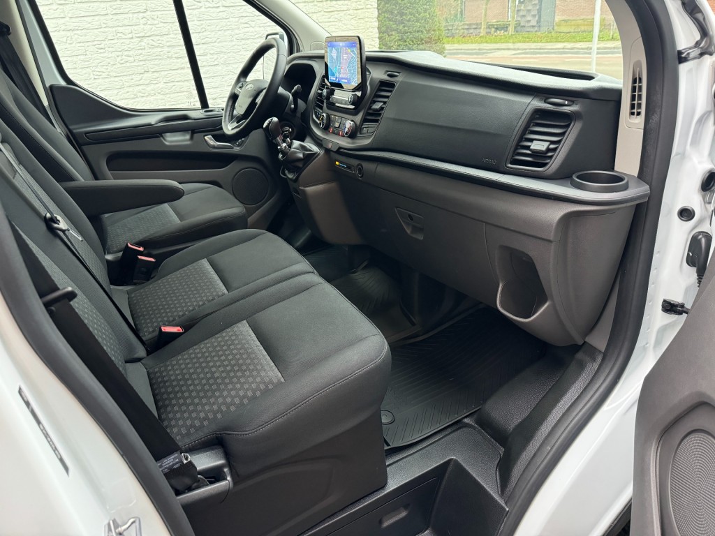 FORD-TRANSIT CUSTOM-300 2.0TDCI L1 H1 130PK SPORT Stoelvw/Cam/18inch/4S Band
