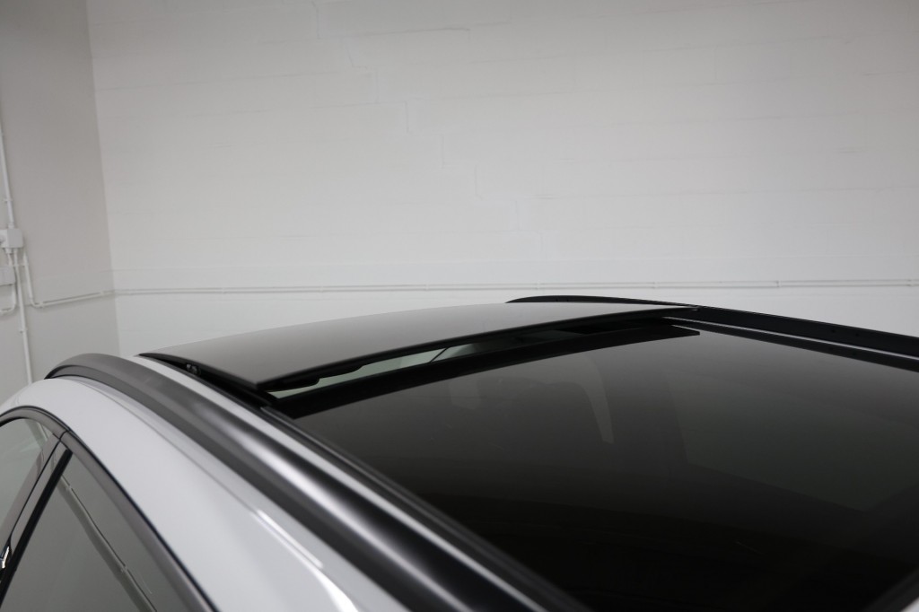 SEAT-LEON-ST Tsi 116pk Ultimate Edition Pano/Trekh/Leder/Virtual/Cam