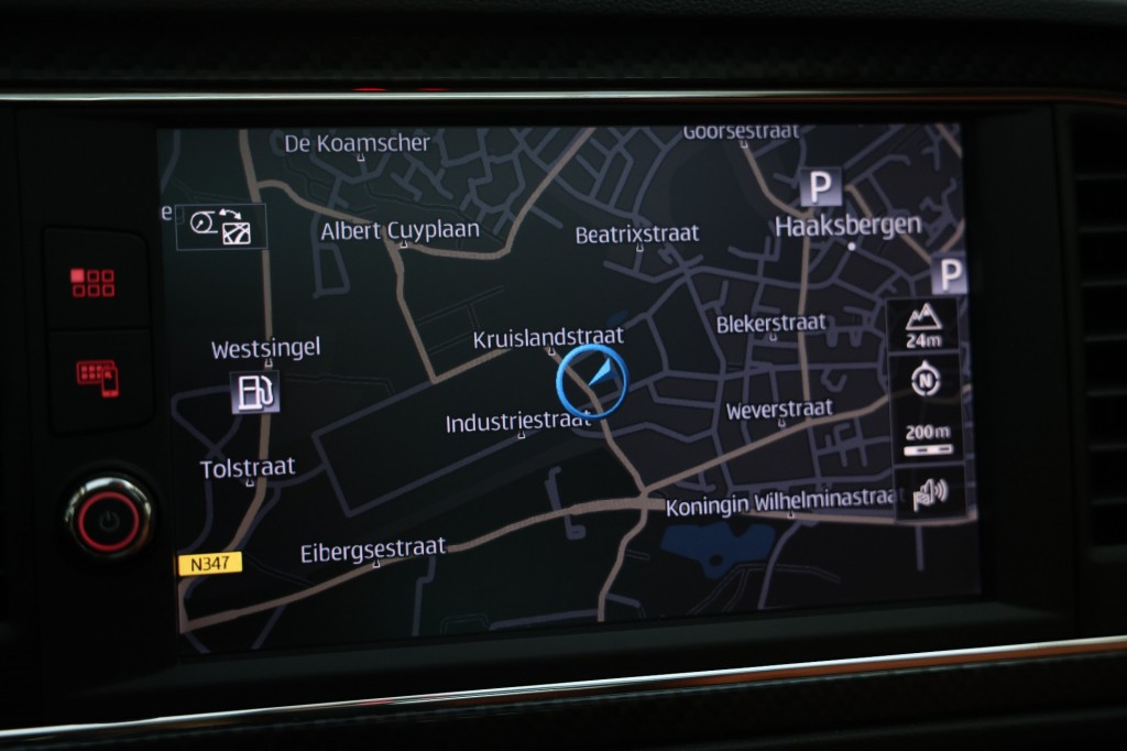SEAT-LEON-ST Tsi 116pk Ultimate Edition Pano/Trekh/Leder/Virtual/Cam