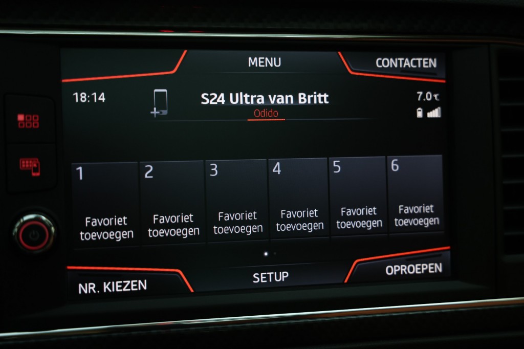 SEAT-LEON-ST Tsi 116pk Ultimate Edition Pano/Trekh/Leder/Virtual/Cam